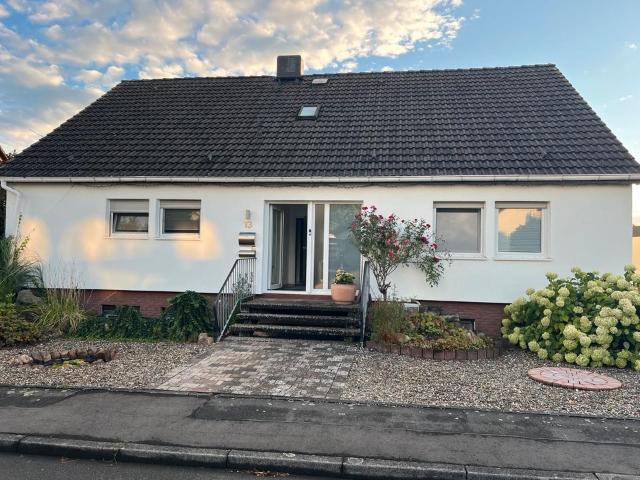 Zweifamilienhaus in Körle
