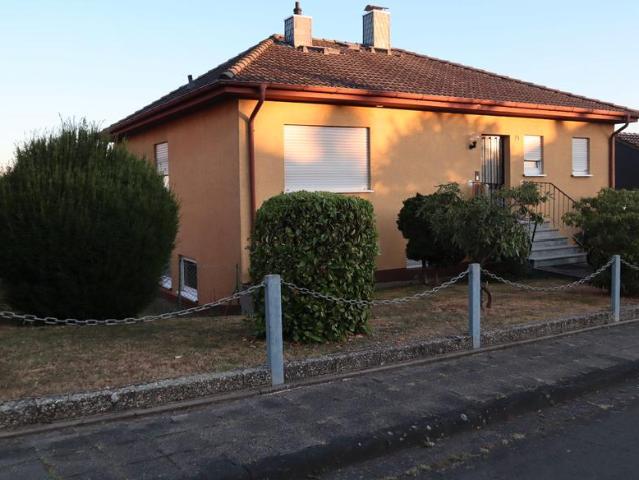 Zweifamilienhaus in ruhiger Lage Gießen Allendorf a.d. Lahn