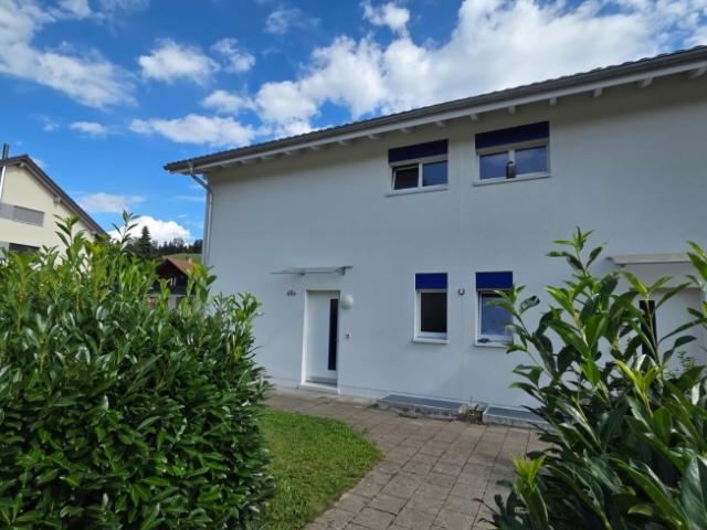 Zweifamilienhaus in Sumiswald –Spannende Liegenschaft – Vollvermietet