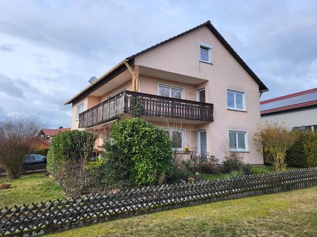 Zweifamilienhaus in Schwärzelbach BJ 1971  Teilmodernisiert