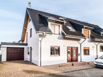 Zweifamilienhaus in TOP Zustand in familienfreundlicher Lage!