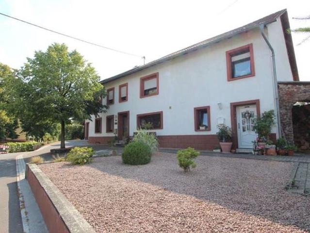 Zweifamilienhaus in Wadern Bardenbach