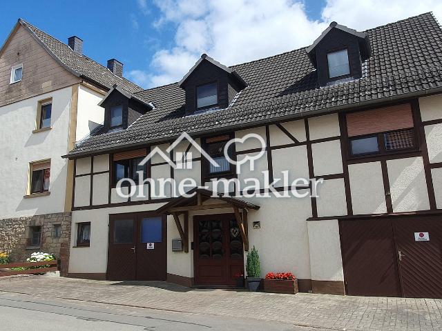 Zweifamilienhaus in Waldeck