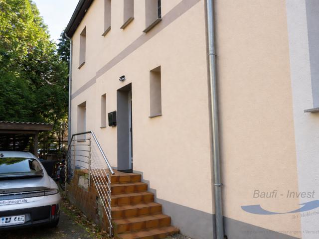Zweifamilienhaus in zentraler Lage von Wesel zu verkaufen
