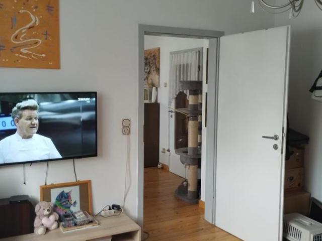 Zweifamilienhaus separate Wohnung zu verkaufen auch möglich