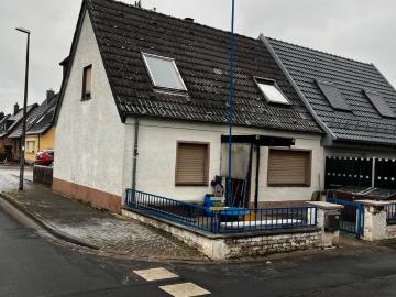 Zweifamilienhaus