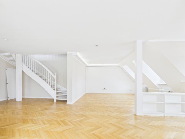 Zweistöckige Maisonettewohnung mit EBK