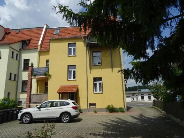 Zweiraumwohnung mit neue EBK Erstbezug nach Sanierung