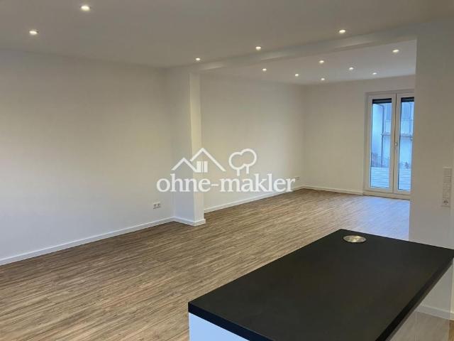 Zweitbezug nach Kernsanierung. Moderne & zentral gelegene 6 Zimmer Wohnung mit EBK