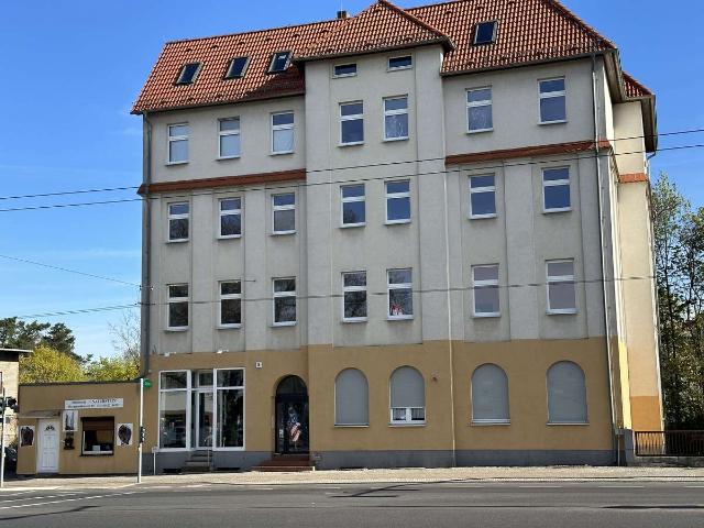 Zweitbezug nach Modernisierung 1 ½ Zi. Whg. in Westend