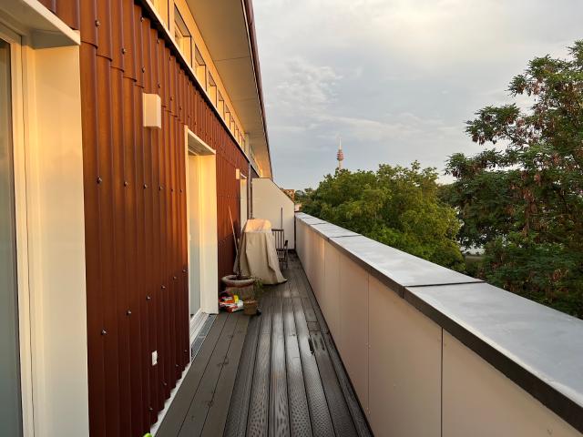 ZWEITBEZUG! Tolle 4 Zimmer Wohnung mit Terrasse