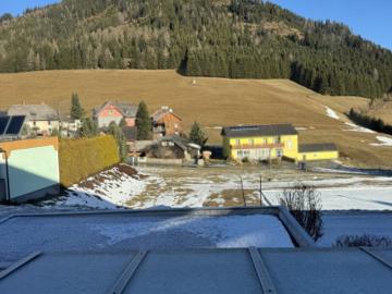 Eigentumswohnung mit 4 Zimmer und südseitige Terrasse und Garage, zweitwohnsitzfähig!
