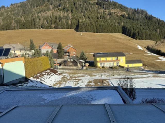 Eigentumswohnung mit 4 Zimmer und südseitige Terrasse und Garage, zweitwohnsitzfähig!