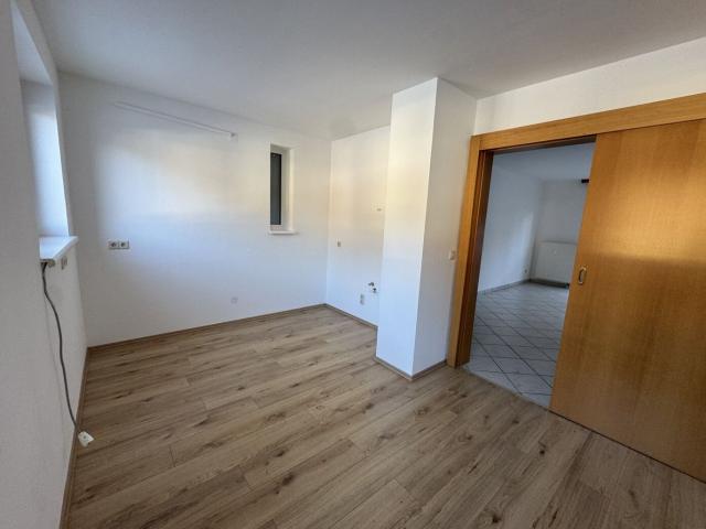 Eigentumswohnung mit 4 Zimmer und Südseitige Terrasse und Garage, Zweitwohnsitzfähig!