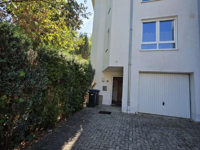 Zwischen Wald, Uni und Stadt – Reiheneckhaus mit Garten in Trier Olewig – provisionsfrei