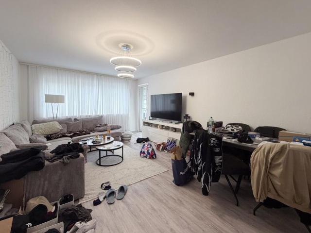 Zwischen Alltag und Rückzug – Balkonwohnung im 2. OG in Essen Steele