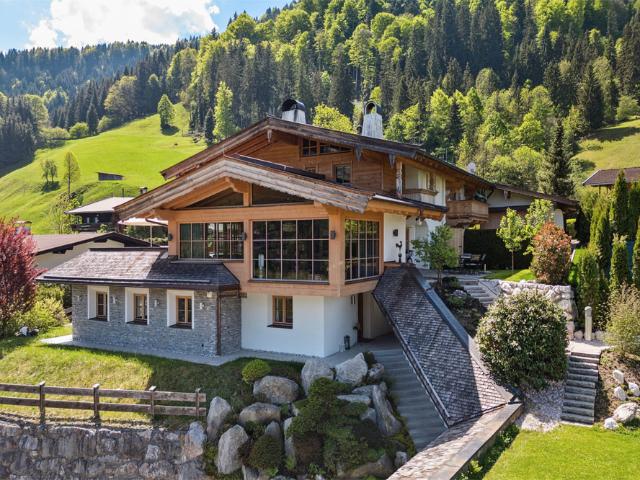 Zwischen Berggipfeln und Lebensqualität! Wohnen mit Weitblick in Kitzbühel