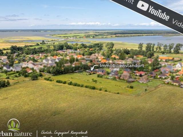Zwischen Bodden und Weite – Ihr Rückzugsort mit Bootsgarage und pachtbarer Pferdekoppel
