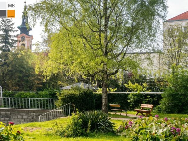 >& Innenhofidylle, Grünblick, 3. Stock mit Lift in zentraler Lage I MB IMMOBILIEN &
