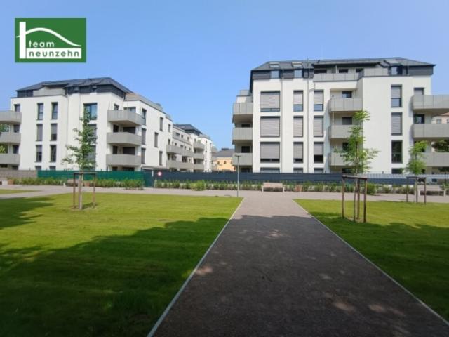 Zwischen Hammerpark und Schulring Geräumige 4 Zimmer Wohnung mit Eigengarten 2 Terrassen & 2 Bäder