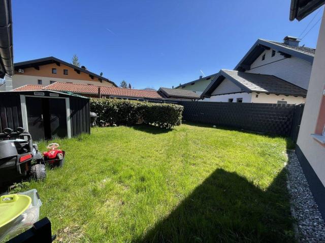 Zwischen Seenähe und Lebensqualität – 4 Zimmer Wohnung mit Balkon und Garten in Henndorf am Wallersee!