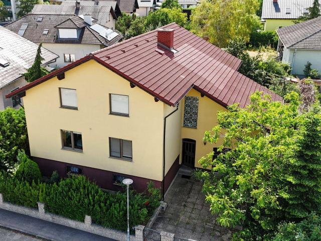 Zwischen Stadtleben und Weinkultur: Besonderes Zuhause in Retz