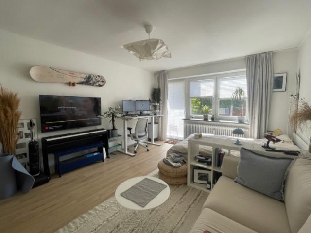 Zwischenmiete: Möblierte 1 Zimmer Wohnung in Barmbek 36 m2