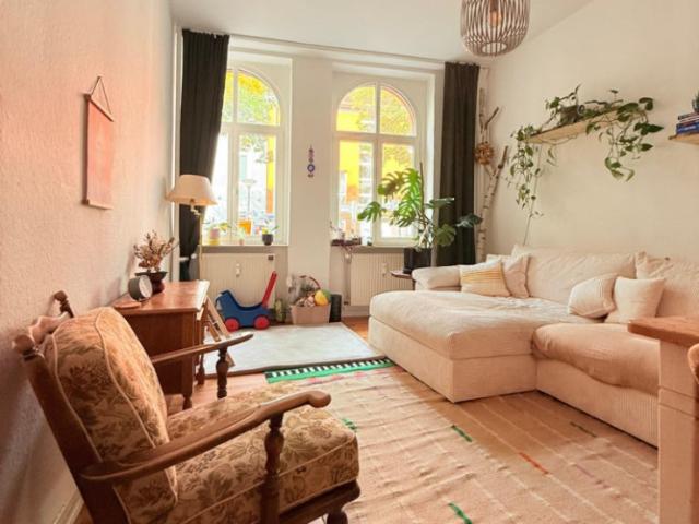 Zwischenmiete: Gemütliche Altbauwohnung in Göttingen – vollmöbliert, zentral & mit Garten