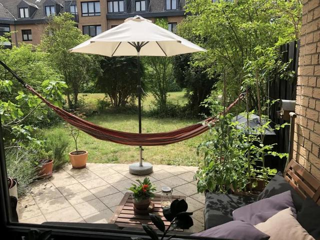 Zwischenmiete: Schöne 3 Zimmer Wohnung mit Garten in Sülz