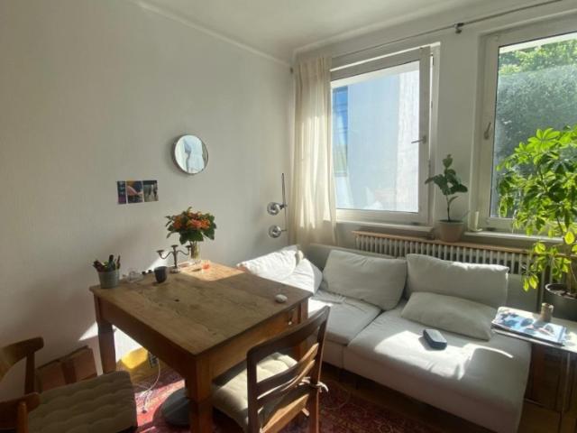 ZWISCHENMIETE Sonnige 1 Zimmer Wohnung Altona Ottensen ggf. Möglichkeit Übernahme