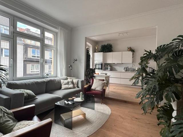 Zwischenmiete! 3 Zimmer Altbauwohnung in Ehrenfeld