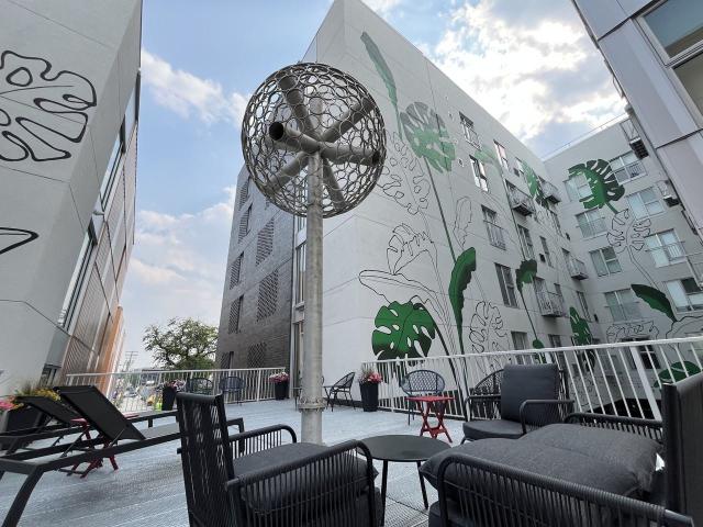 Zu 2 Bedroom Apartment for Rent at 445 Wardlaw Ave, Winnipeg, MB R3L 2J3 River Osborne