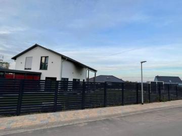 Zu Verkaufen 3 Schlafzimmer Haus Großpösna Deutschland DS98794356