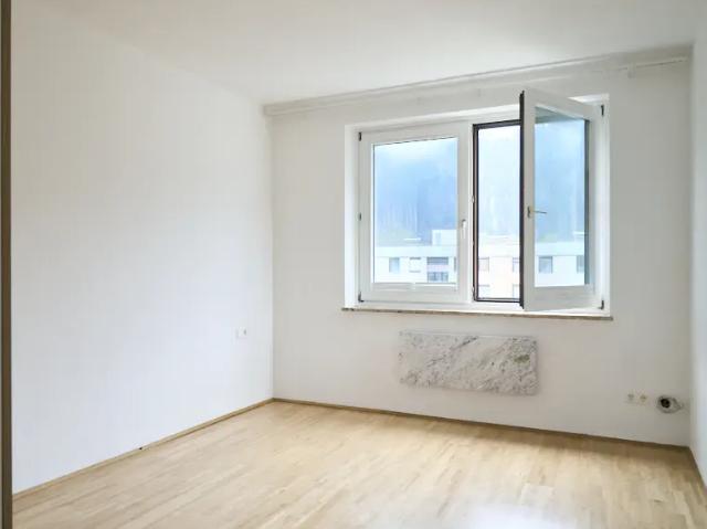 Zu Verkaufen 3 Schlafzimmer Wohnung Völs Tirol DS102896844