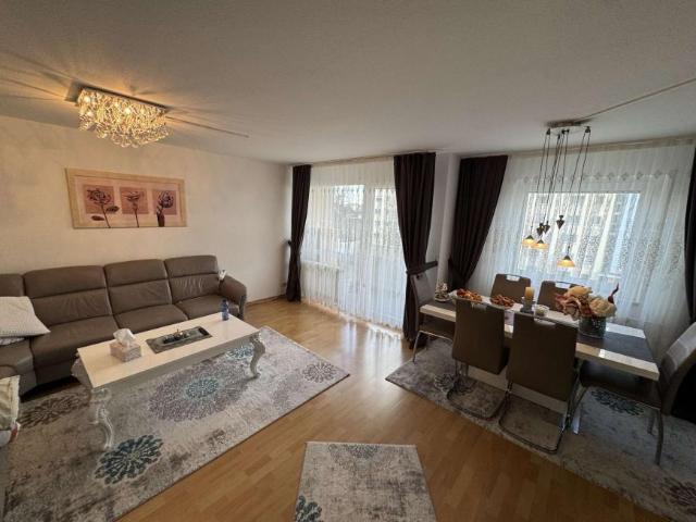Zu Verkaufen 3 Schlafzimmer Wohnung Fürstenfeldbruck Deutschland DS96612628