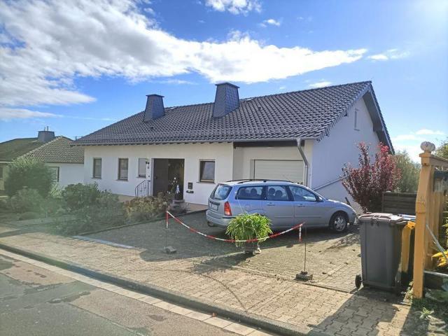 Zu Verkaufen 13 Schlafzimmer Haus Holzheim Deutschland DS84774559