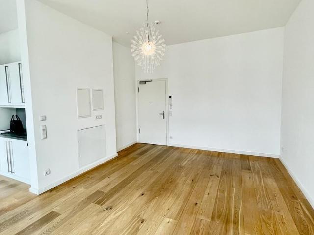 Zu Verkaufen 2 Schlafzimmer Wohnung Berlin Deutschland DS96270821