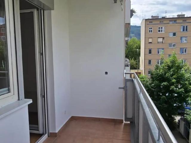 Zu Verkaufen 2 Schlafzimmer Wohnung Innsbruck AUT DLS101360095