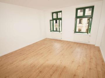 Etagenwohnung for sale in Ost - Balkon