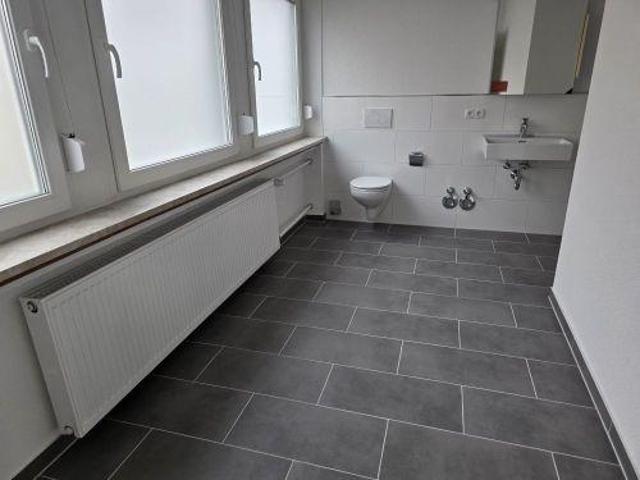 Zu Verkaufen 2 Schlafzimmer Wohnung Schweinfurt Deutschland DS99288123