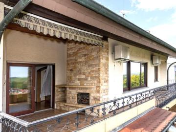 Zu Verkaufen 7 Schlafzimmer Haus Kirchheim Am Neckar Deutschland DS95388329