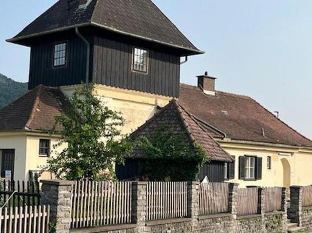 Zu Verkaufen 7 Schlafzimmer Haus Niederösterreich Niederösterreich DS105421568