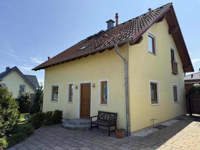 Zu Verkaufen 4 Schlafzimmer Haus Waldsassen Deutschland DS94221678