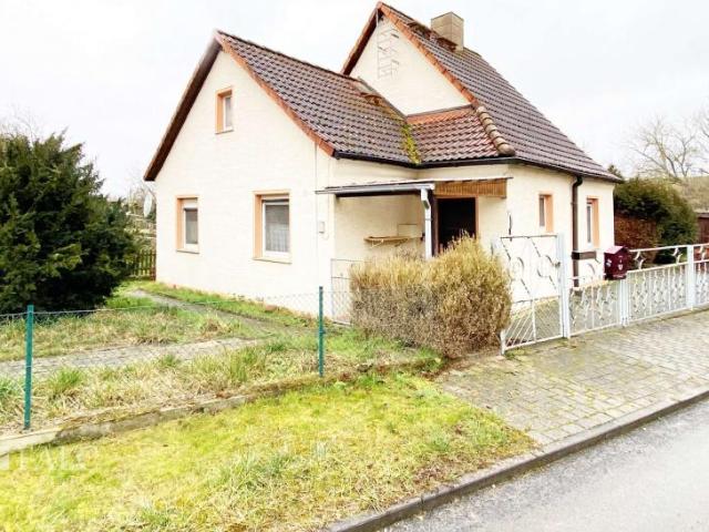 Zu Verkaufen 4 Schlafzimmer Haus Mertendorf OT Großgestewitz Deutschland DS90112193