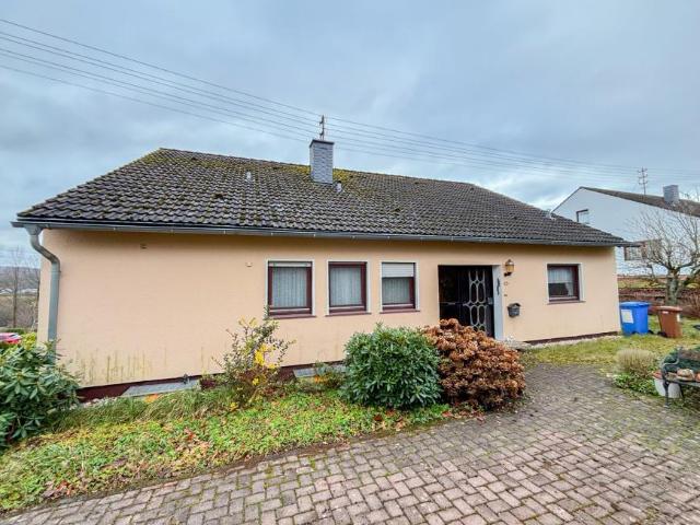 Zu Verkaufen 4 Schlafzimmer Haus Molzhain Deutschland DS97011534