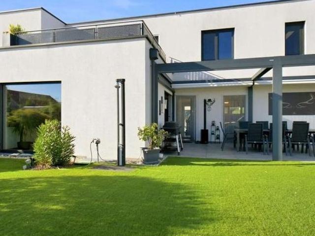 Zu Verkaufen 4 Schlafzimmer Haus Niederösterreich Niederösterreich DS105645768