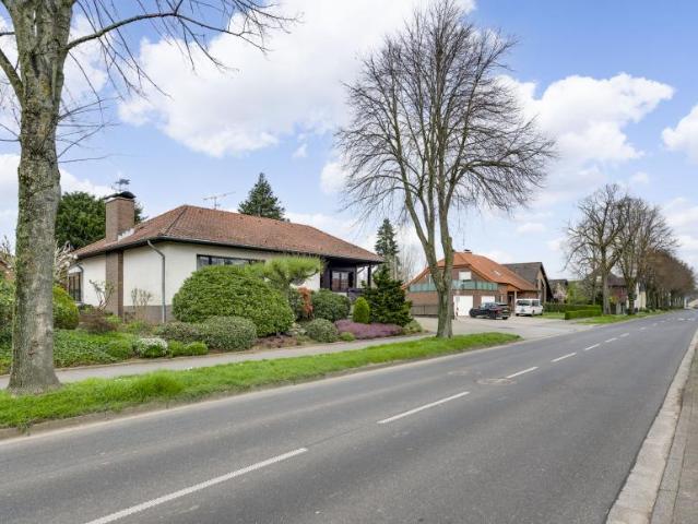 Zu Verkaufen 4 Schlafzimmer Haus Selfkant Deutschland DS96275544