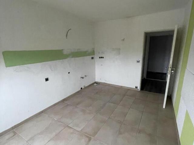 Zu Verkaufen 4 Schlafzimmer Wohnung Traunreut Deutschland DS88442391