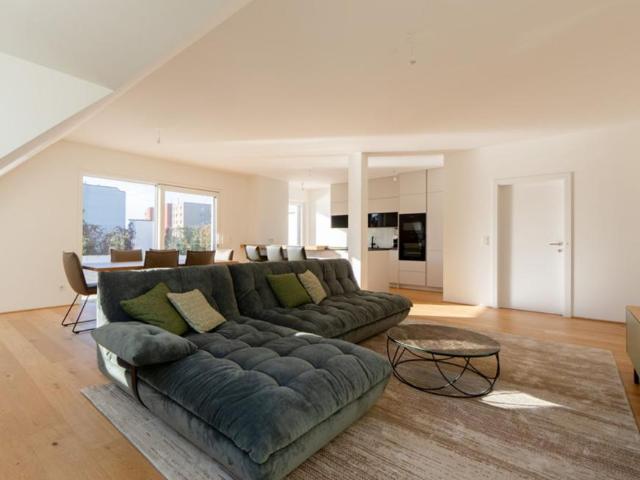 Zu Verkaufen 4 Schlafzimmer Wohnung Wien Wien DS105361697