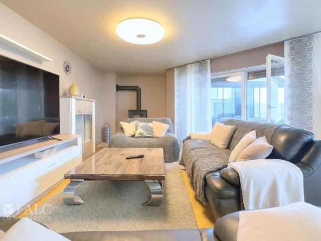 Zu Verkaufen 4 Schlafzimmer Wohnung Eitorf Deutschland DS95296836
